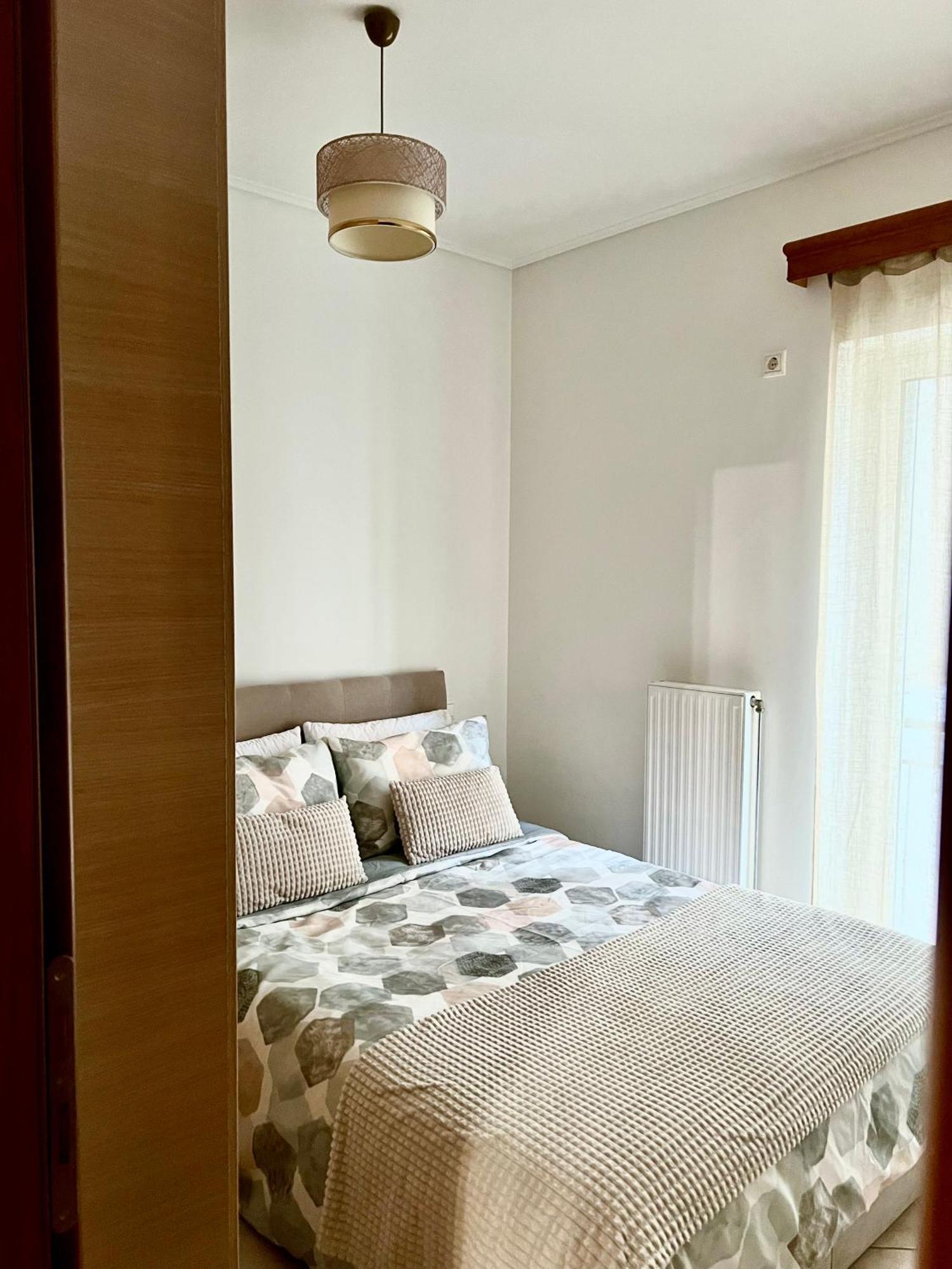 H&H Cozy Retreat Pireu Exterior foto